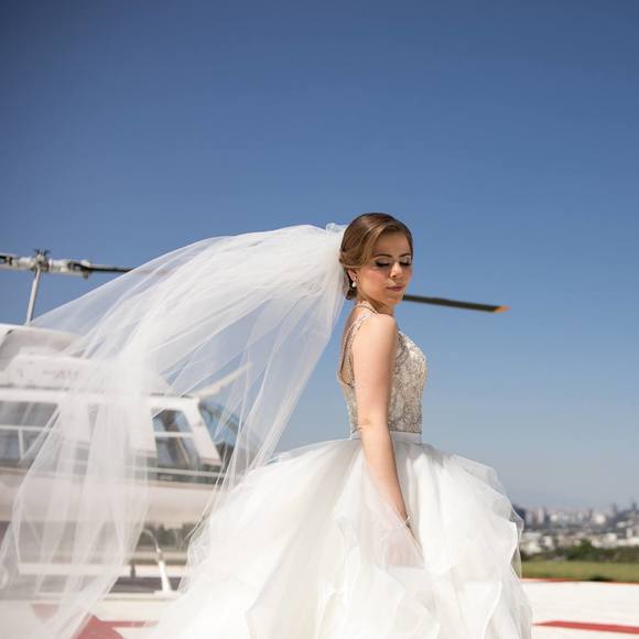 Meet your Posher, Ana - Picture 1 of 1